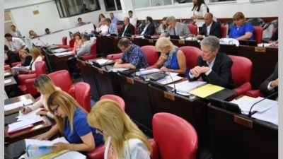 Condonan deudas a municipios chaqueños