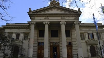 Desde Cambiemos admiten que pueden volver los “fondos extra” para los municipios