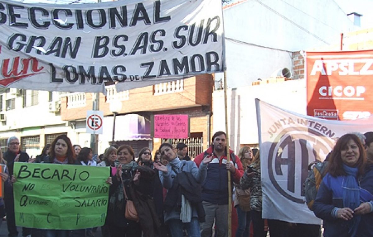 Médicos bonaerenses extienden los reclamos a intendentes de varios distritos