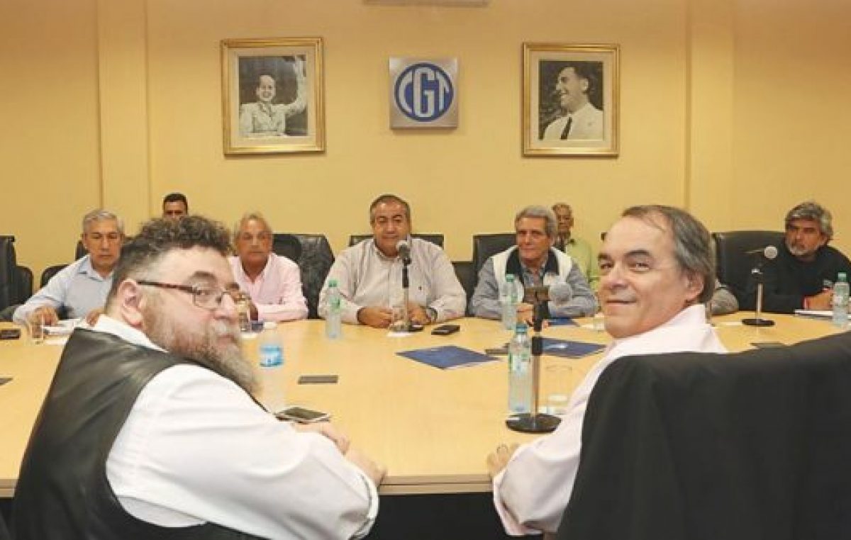 Unidos en defensa propia