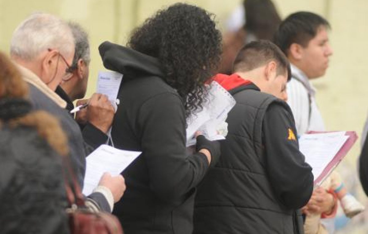 Cae el empleo registrado