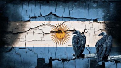Los buitres sobrevuelan nuevamente
