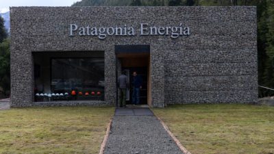 Perdonarán deuda millonaria a empresa de Lewis y otras eléctricas