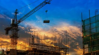 La construcción sigue en caída libre