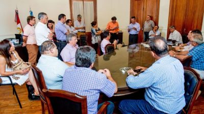 Santa Fe: Con acuerdo en la Paritaria los Municipales levantan el paro