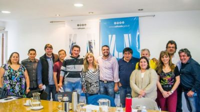 El Ejecutivo de Ushuaia se reunió con los gremios