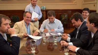 Cuatro municipios bonaerenses se suman a la unificación de las policías Comunal y Local