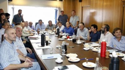 En busca de la unidad, el PJ bonaerense avanza en la reestructuración del número de apoderados
