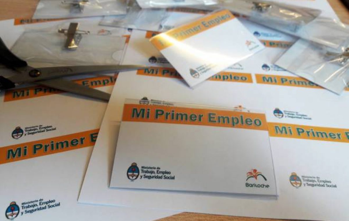 Más de 40 jóvenes comenzaron entrenamientos laborales en empresas de Bariloche