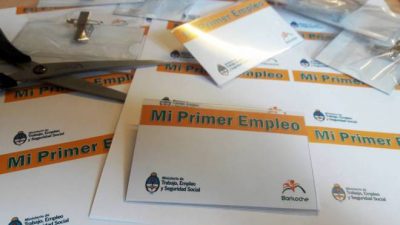 Más de 40 jóvenes comenzaron entrenamientos laborales en empresas de Bariloche