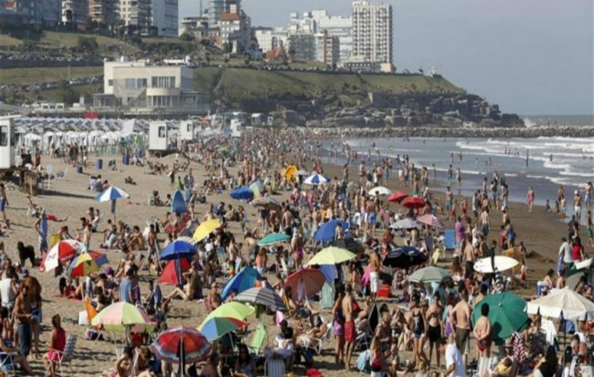 El verano se demora: la costa, con pocas reservas