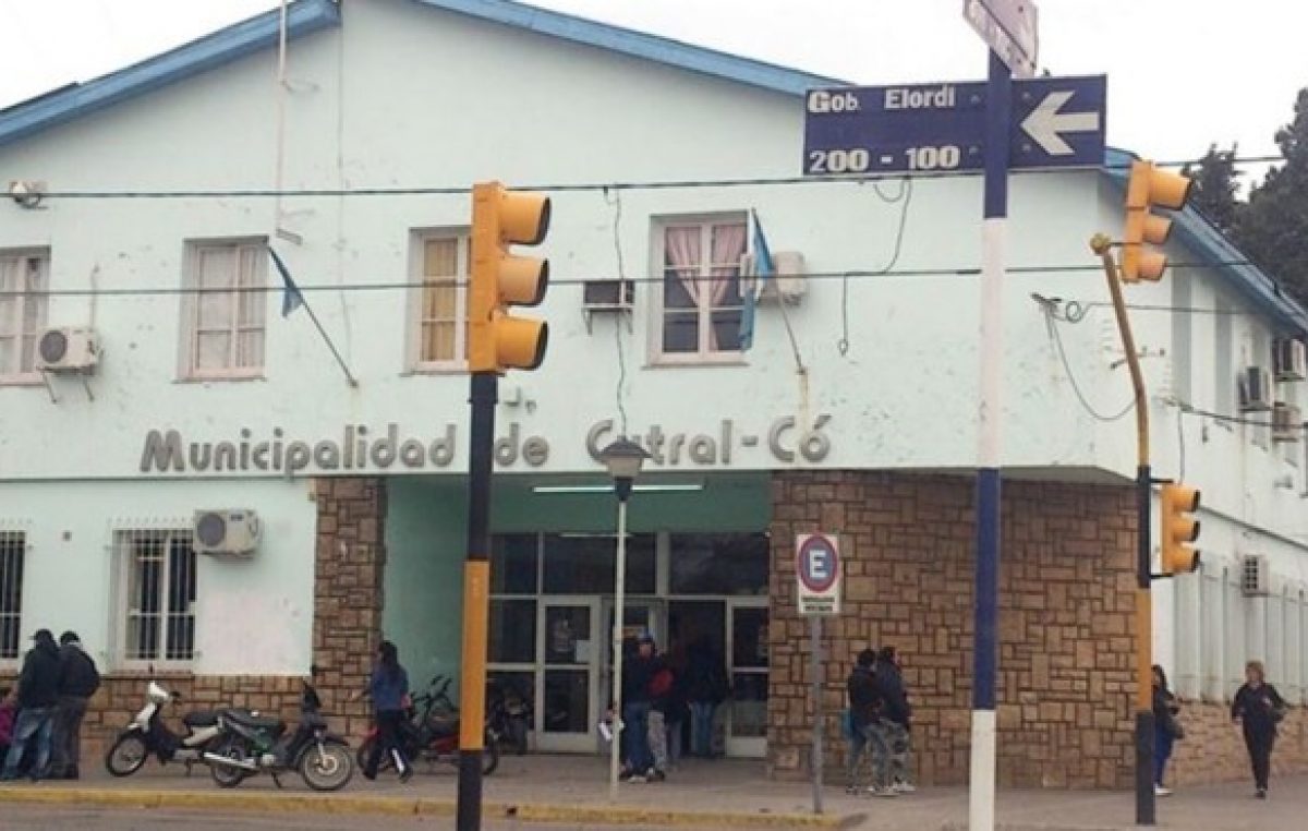 Los municipios neuquinos se debaten entre bono navideño, aguinaldos y sueldos