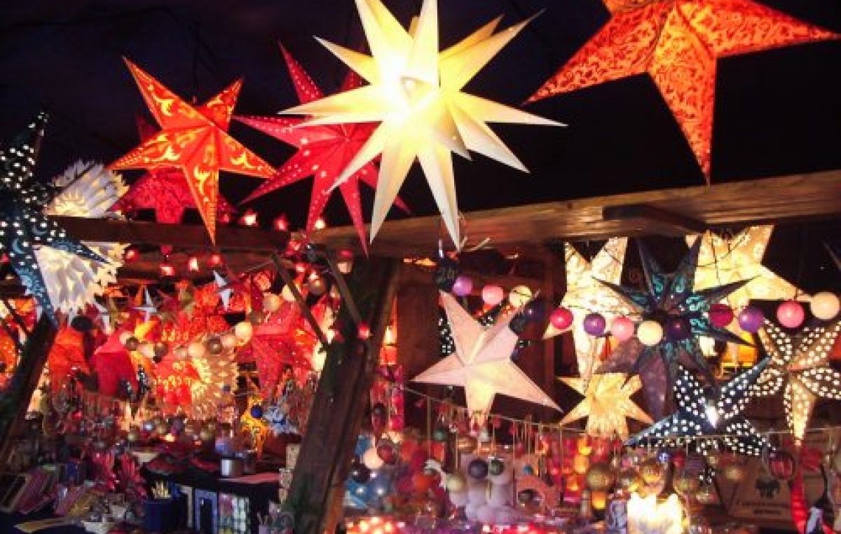 Comienza hoy en Esquel el primer Mercado Navideño de artesanos y productores