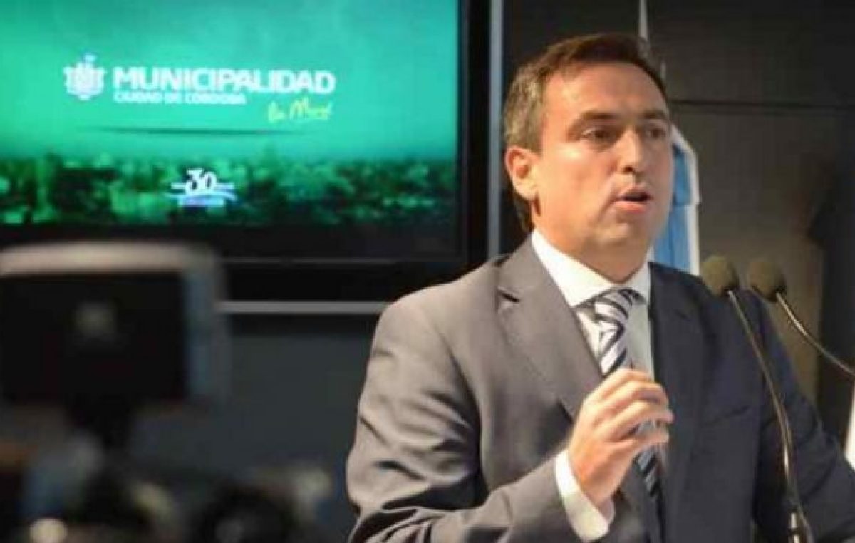 Córdoba: Con campo minado, Mestre se lanzó a 2019