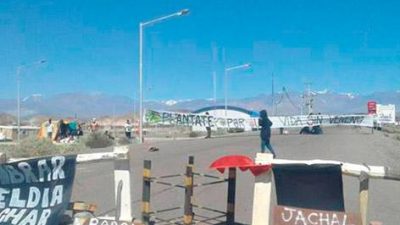 La mano dura llegó a los reclamos antimineros