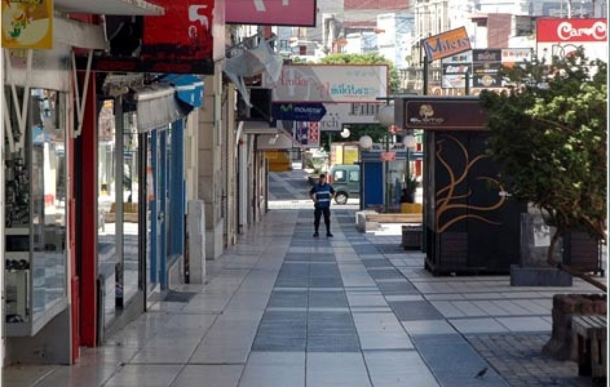 Afirman que “está empezando a haber despidos” en los comercios de Paraná