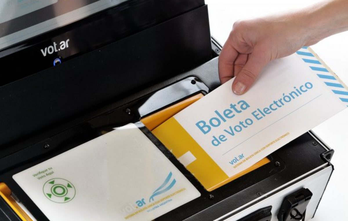 Corrientes: El desdoblamiento de la elección municipal divide opiniones en el PJ
