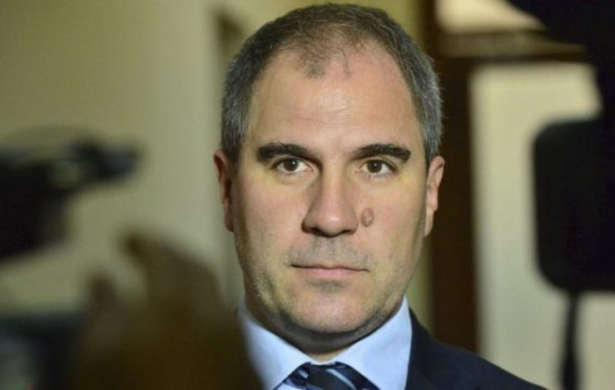 Chubut: «no se discriminan municipios y contestarán con números reclamos de intendentes»