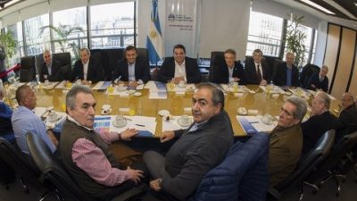 Preocupa al sindicalismo la reconversión laboral que promueve el gobierno