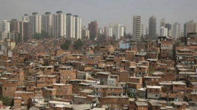 La brecha entre ricos y pobres crece a niveles obscenos en el mundo