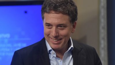 El perfil de Dujovné alarma a los empresarios: lo comparan con Cavallo y Martínez de Hoz