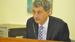 Sin presupuesto, el intendente de Gesell le pasó factura a Vidal y a los concejales de Cambiemos