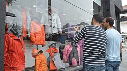 Mar del Plata: Los comerciantes de Juan B. Justo, preocupados por las bajas ventas