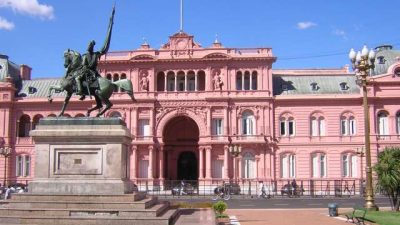La Casa Rosada restableció la inmovilidad para tres feriados