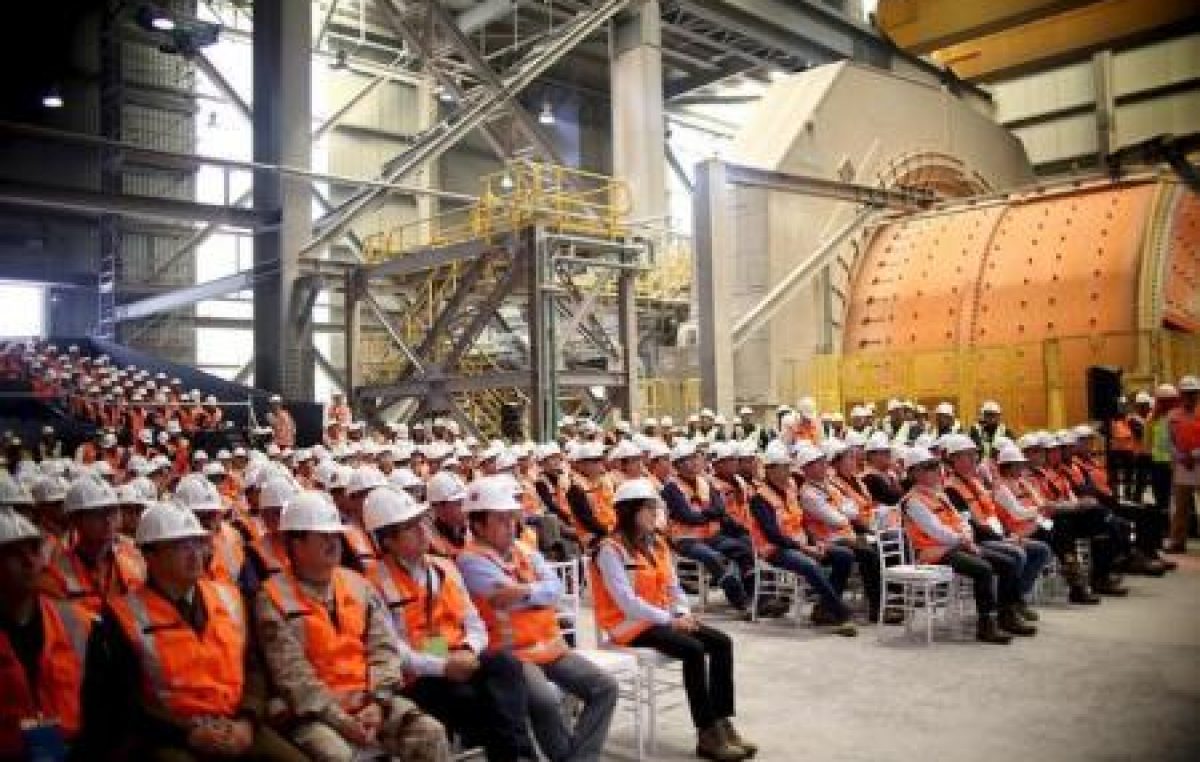 Chile: Trabajadores de Escondida en huelga por mejoras salariales