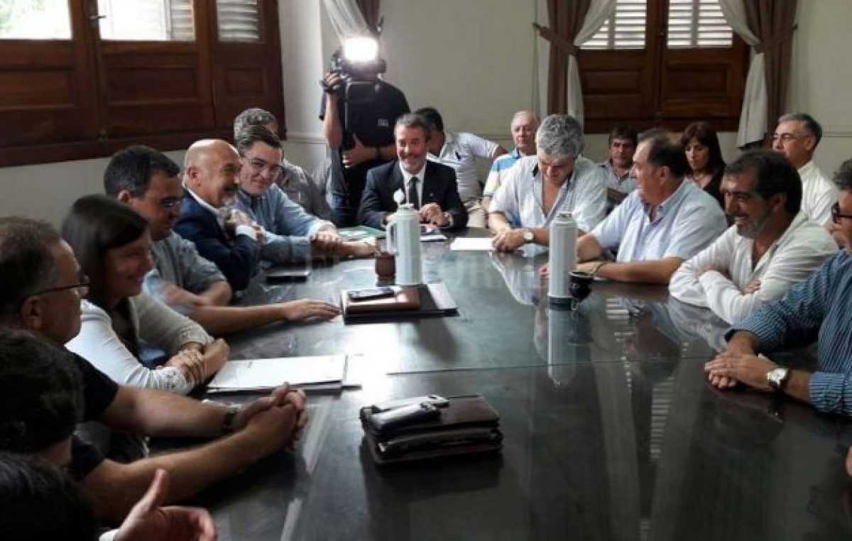 Se puso en marcha la Paritaria Municipal en Santa fe