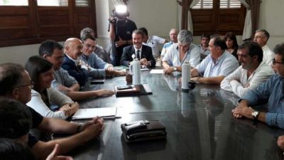 Se puso en marcha la Paritaria Municipal en Santa fe