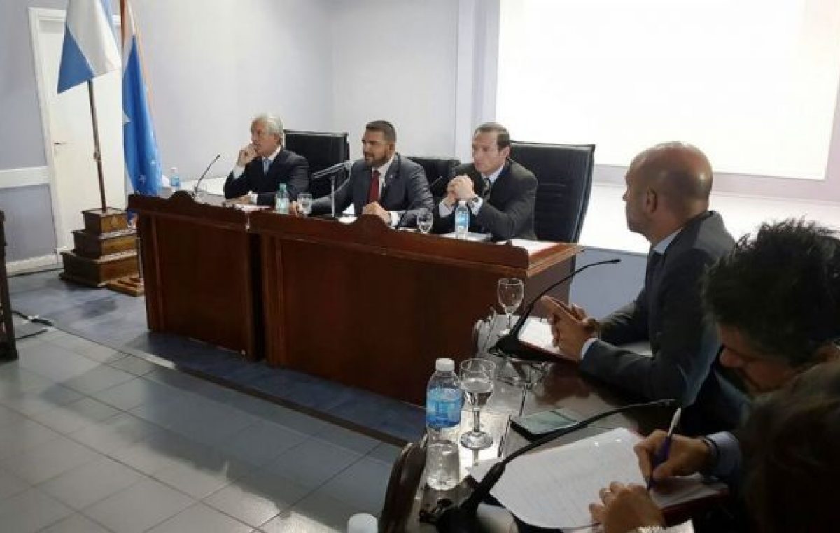 El intendente de Ushuaia hizo una encendida defensa de la autonomía municipal