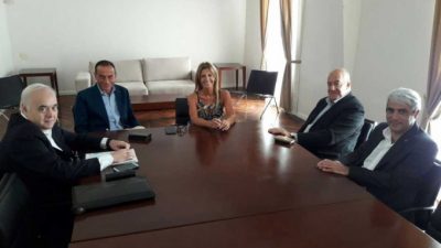 Donde manda diputado no manda intendenta, ¿quién gobierna Cañuelas?