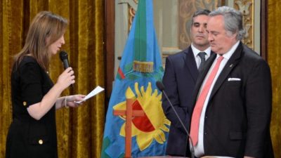 Exigen la renuncia de De La Torre y la convocatoria para elegir un nuevo intendente en San Miguel