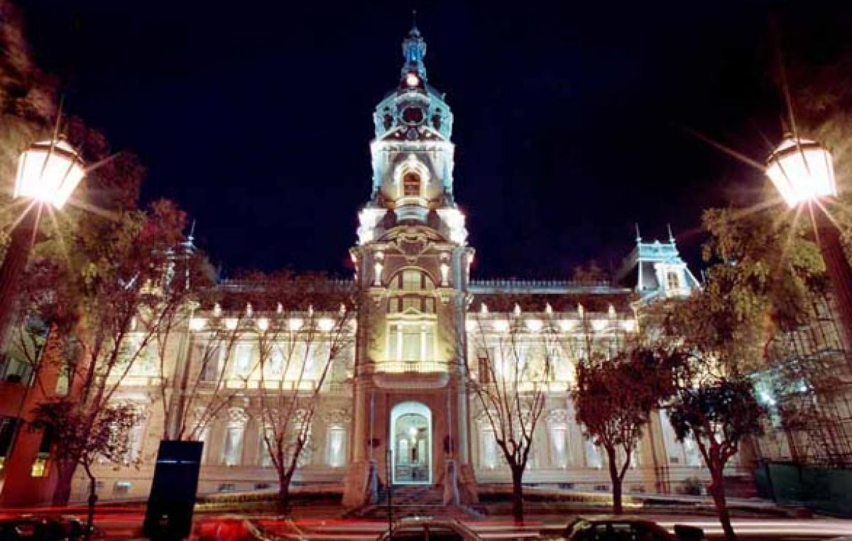 El Municipio de Bahía y el gremio acordaron un 5 % de aumento para el primer trimestre