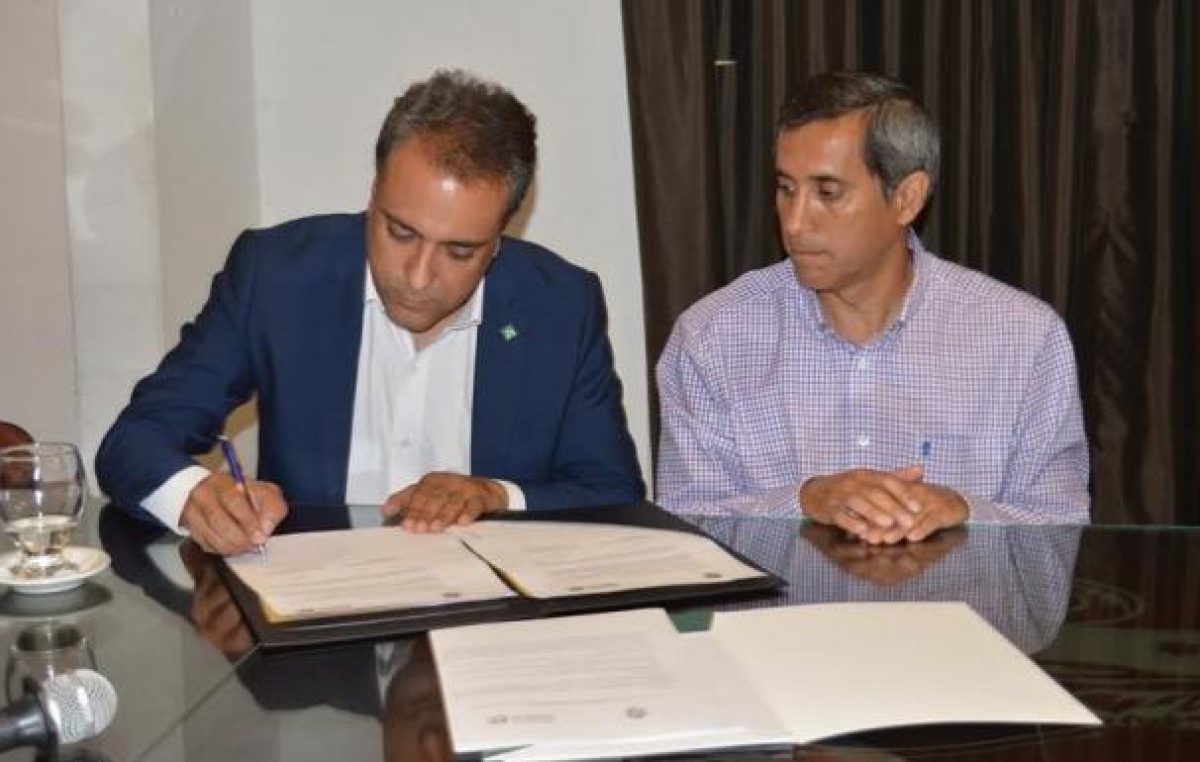 Municipales de La Rioja podrán estudiar en universidad privada con descuento