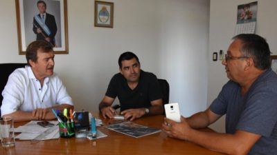 Cipolletti debate sueldos y contratos
