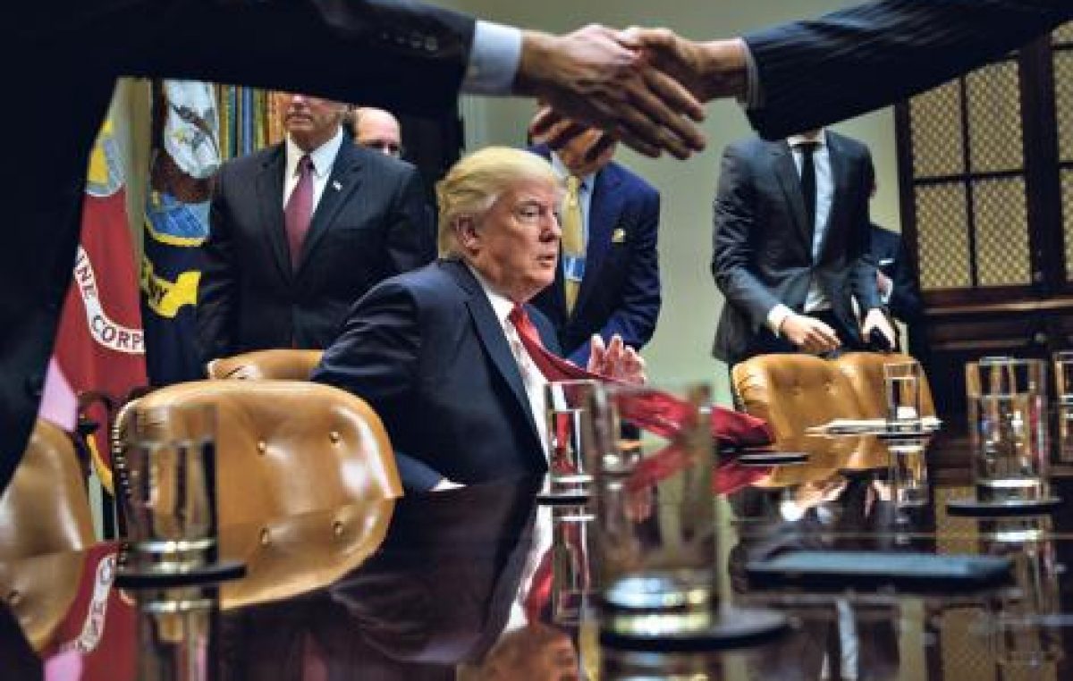 Trump se hace el duro con líderes del mundo