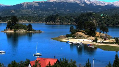 Villa Pehuenia, pura naturaleza