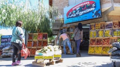 Los mercaditos neuquinos hacen malabares para subsistir