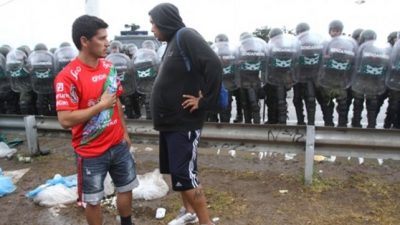 Advierten sobre el peligro de una «guerra de pobres contra pobres» por las protestas sociales