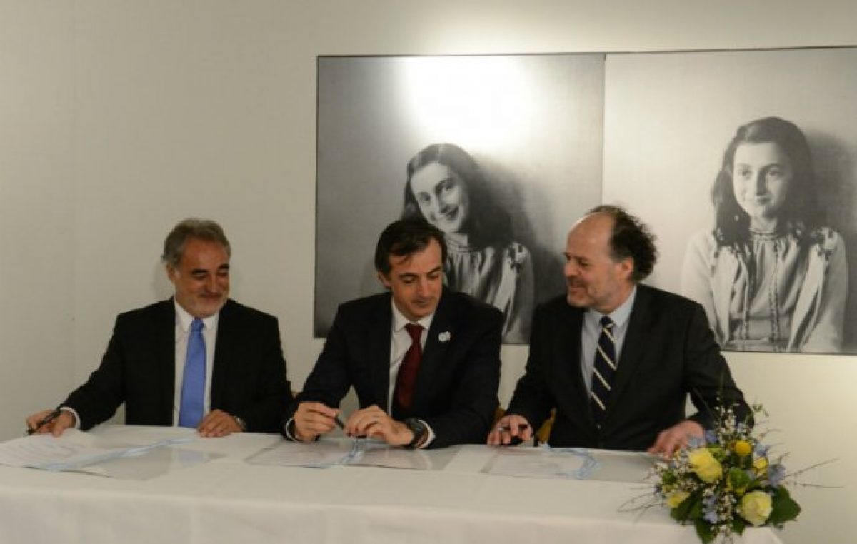 La increíble frase de Esteban Bullrich sobre Ana Frank y el nazismo