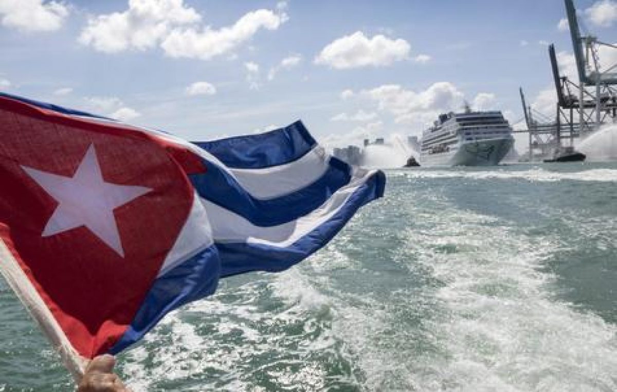 Cuba festeja el «primer millón» de turistas en dos meses