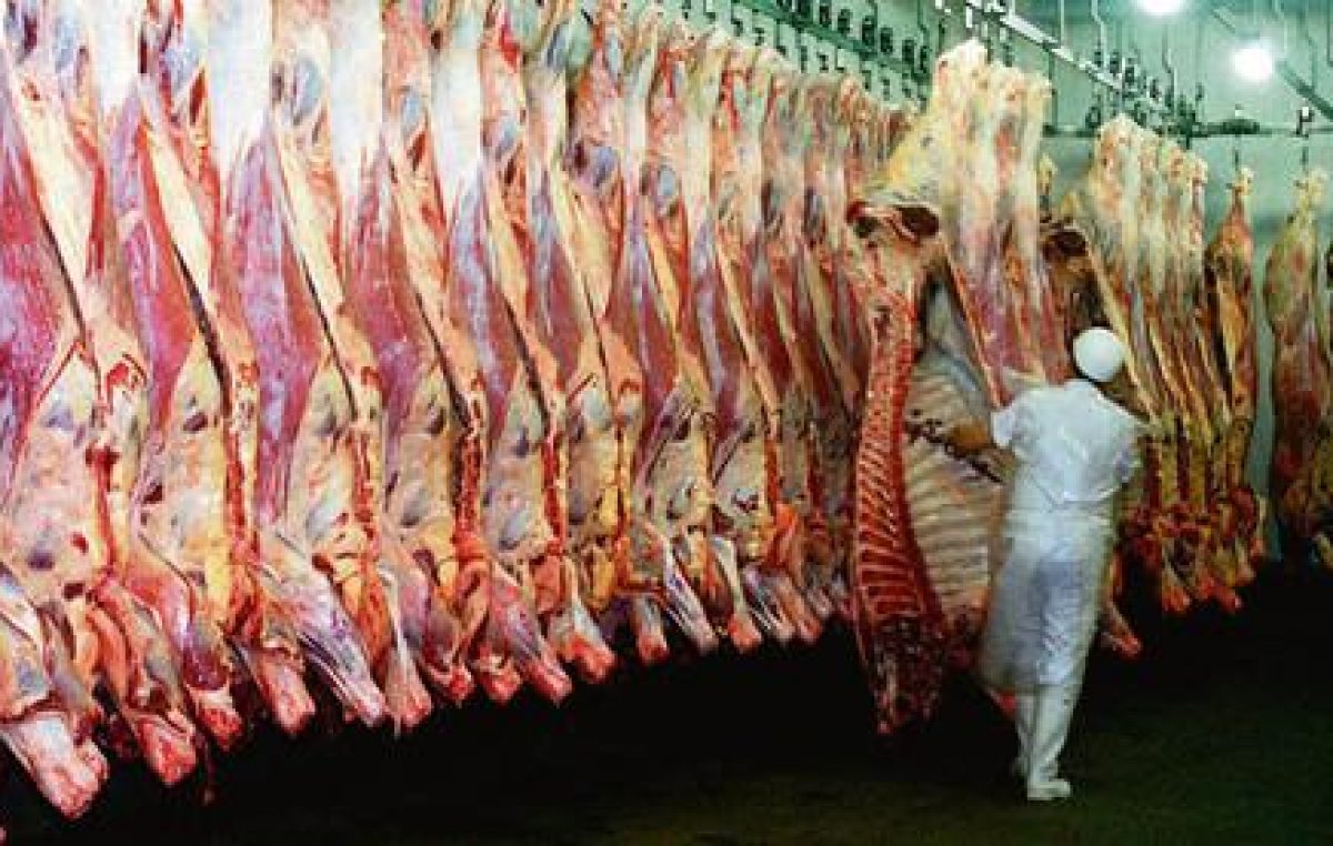 El escándalo de la carne podrida pone a temblar al débil gobierno de Temer