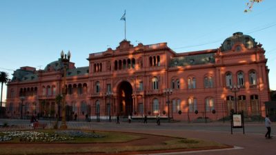Alerta por una supuesta compra millonaria de armamento a Estados Unidos