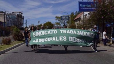 Berisso: Municipales marcharon y están de paro martes y miércoles