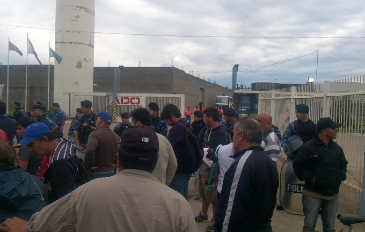 Triste final en Merlo: desalojaron una fábrica recuperada por los trabajadores