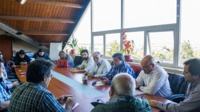 El Ejecutivo de Ushuaia ofreció una recomposición del 18% y los gremios pidieron un 26%