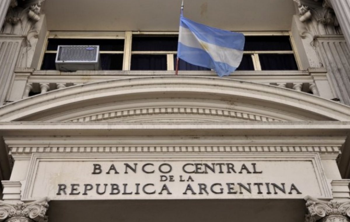 Con la pobreza en aumento, las ganancias de los bancos crecieron en el último año