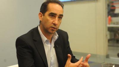 Acusan al intendente de entregar alimentos en mal estado en comedores escolares de Morón